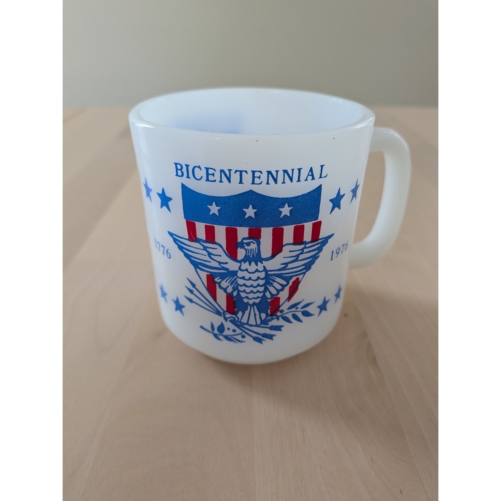 Vintage Glasbake Milk Glass Bicentennial Mug 1776-1976 Patriotic Eagle Shield